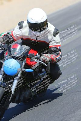 media/Mar-24-2025-Moto Forza (Mon) [[57ce5c5cff]]/3-Beginner Group/Session 3 (Turn 6 Inside)/